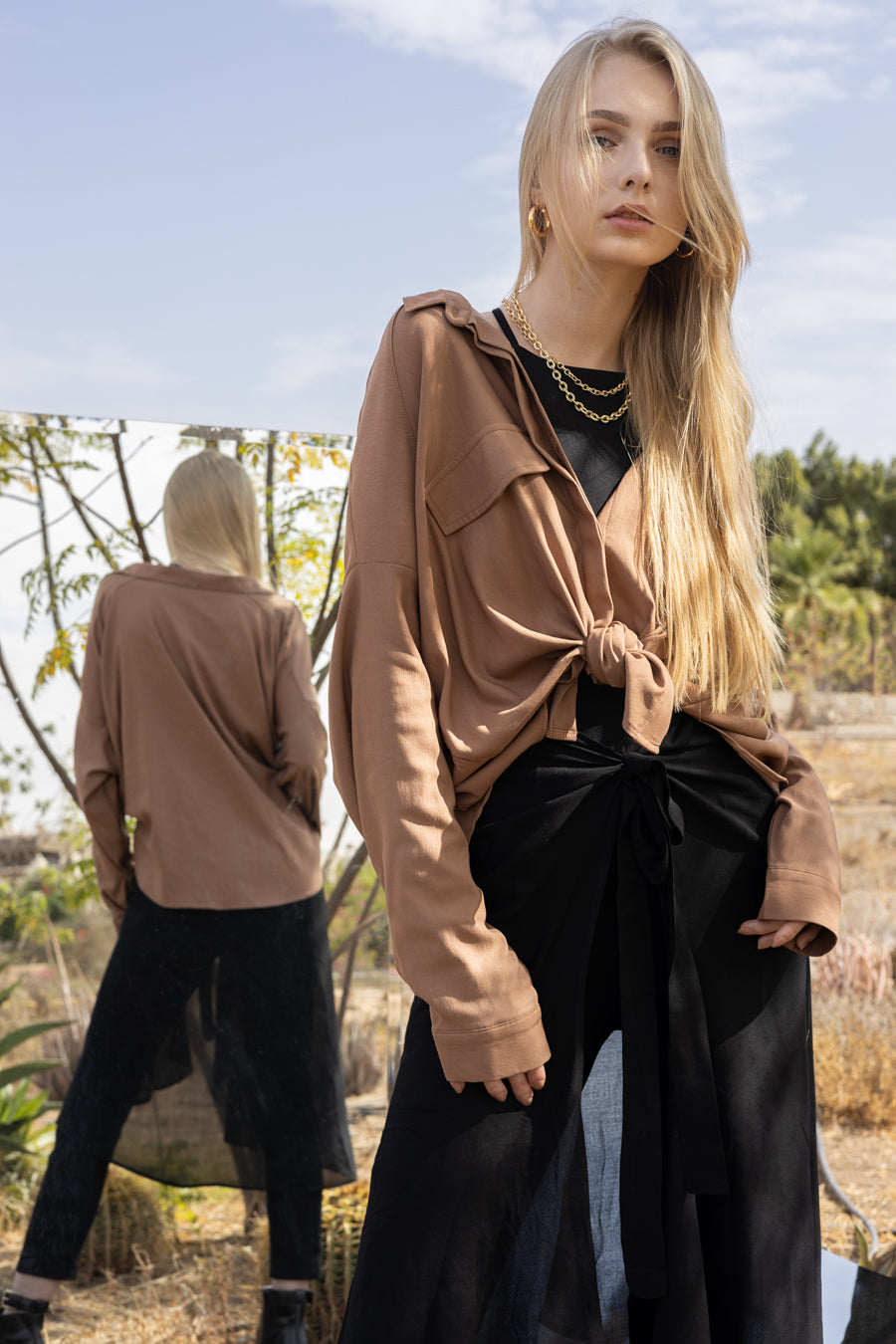 THE VERSATILE SHIRT