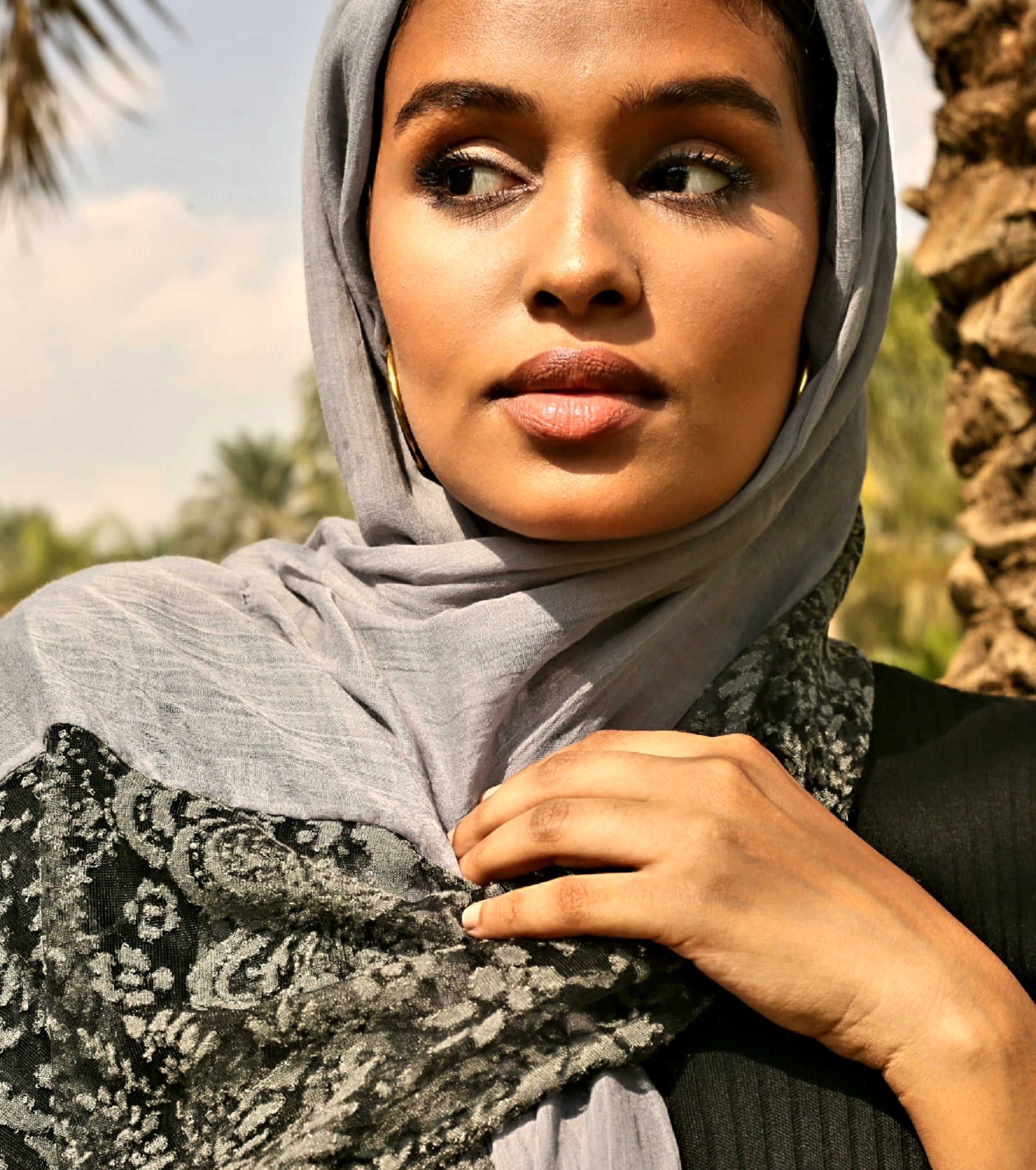 The flower scarf