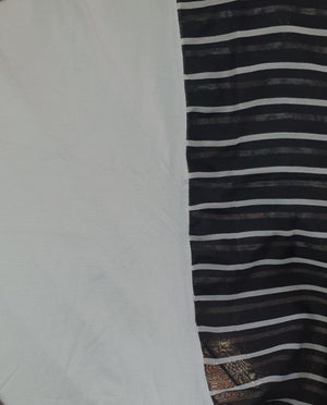 The Pearla scarf