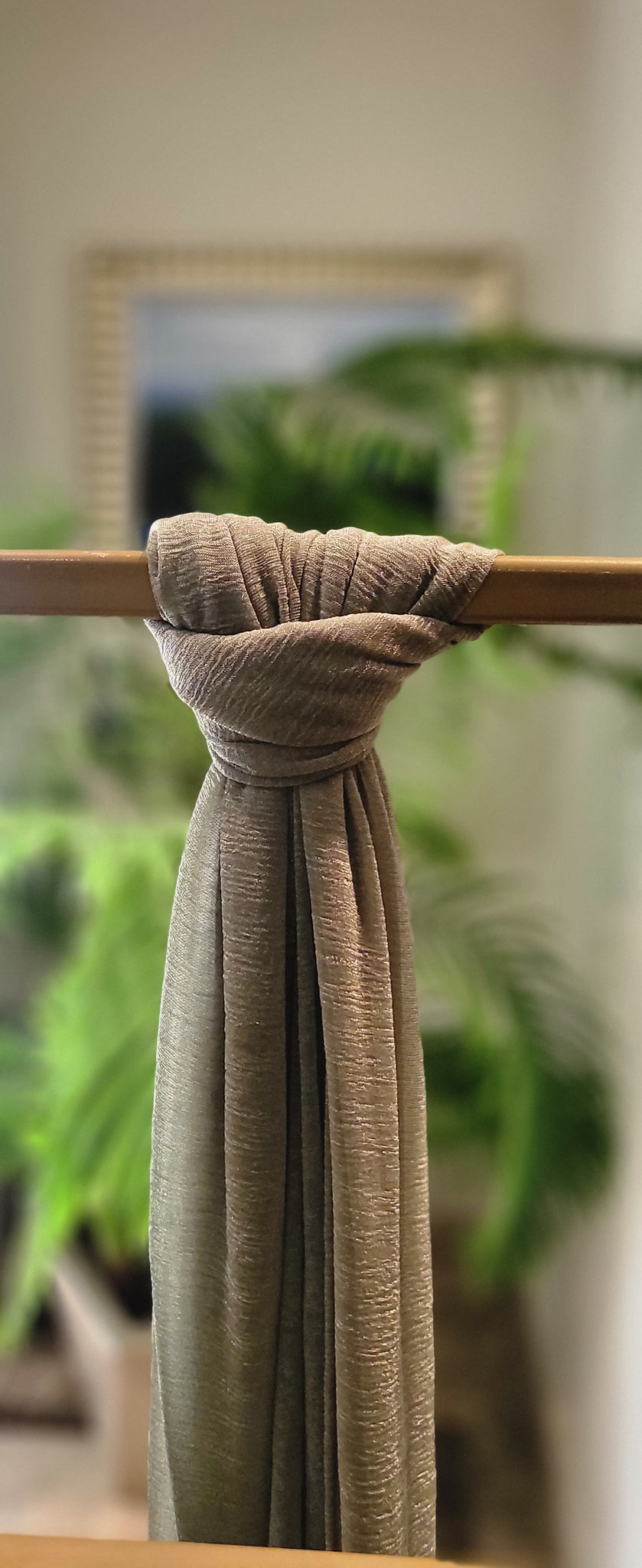 Crushed chiffon scarf