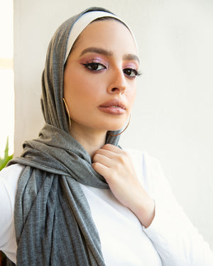 The stripped cotton scarf