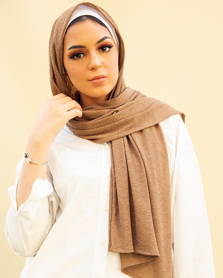 The grooved scarf