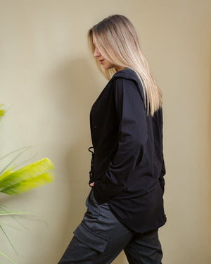 CROPPED ROPE TOP WITH ELEVATED SHOULDERS IN BLACK