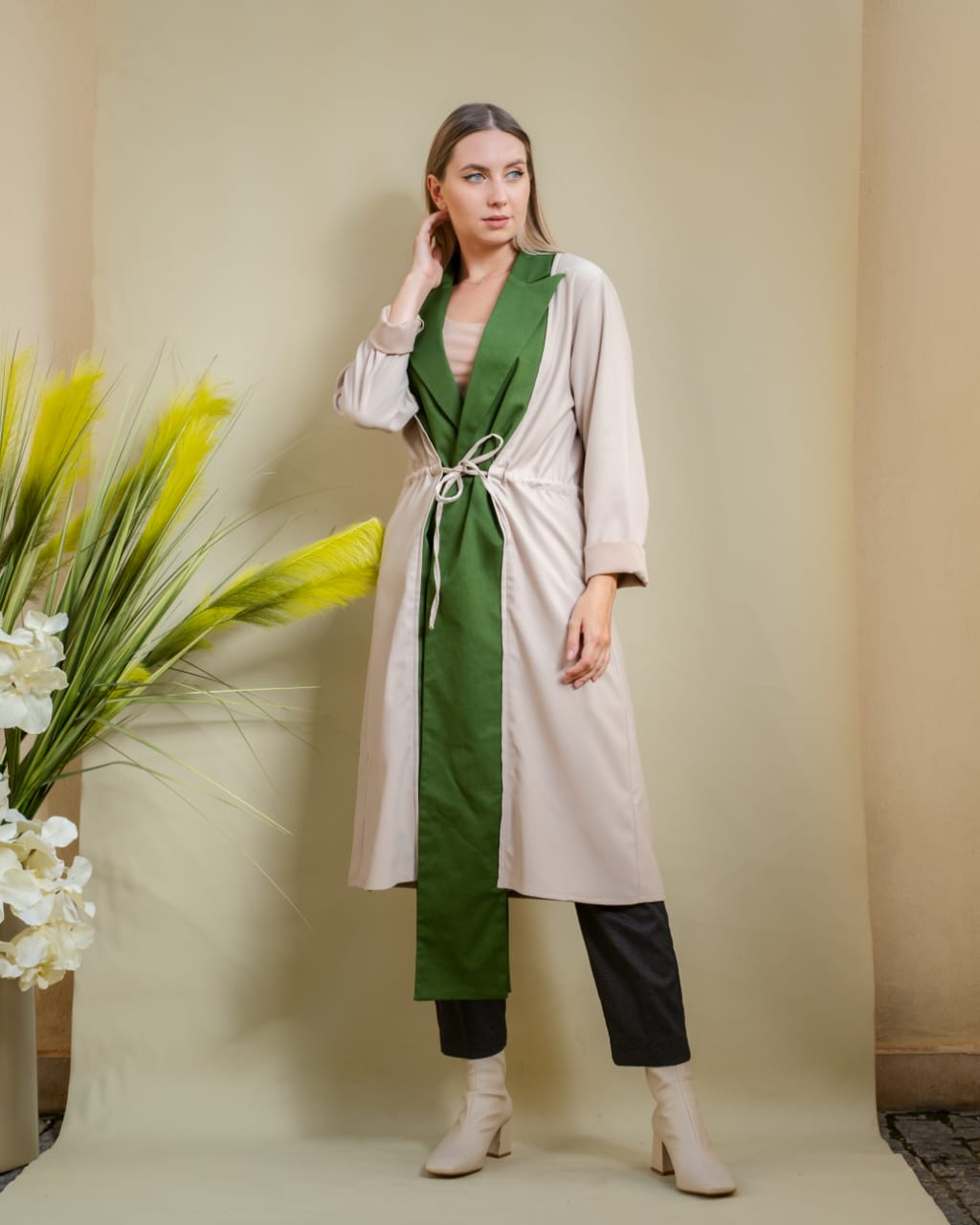 LONG COLLAR COAT IN GREEN
